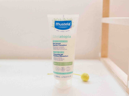 Mustela Stelatopia Cleansing Gel