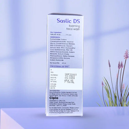 Saslic DS Foaming Face Wash excess oil from the skin